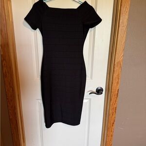 Haute Monde Women Size Mediuim Elegant Black Bodycon Dress‎